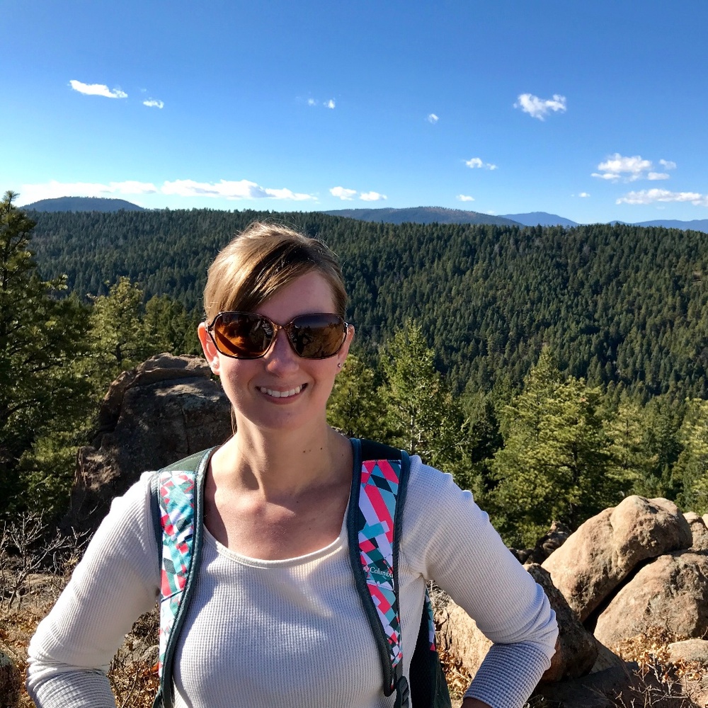 Meet your Posher, Laura